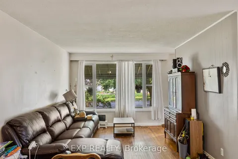 52 Burcher Rd, Ajax, ON L1S 2R1
