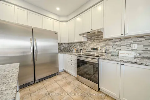 67 Rosswell Dr, Clarington, ON L1E 3J7