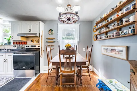 13330 Marsh Hill Rd, Scugog, ON L9L 1Z5