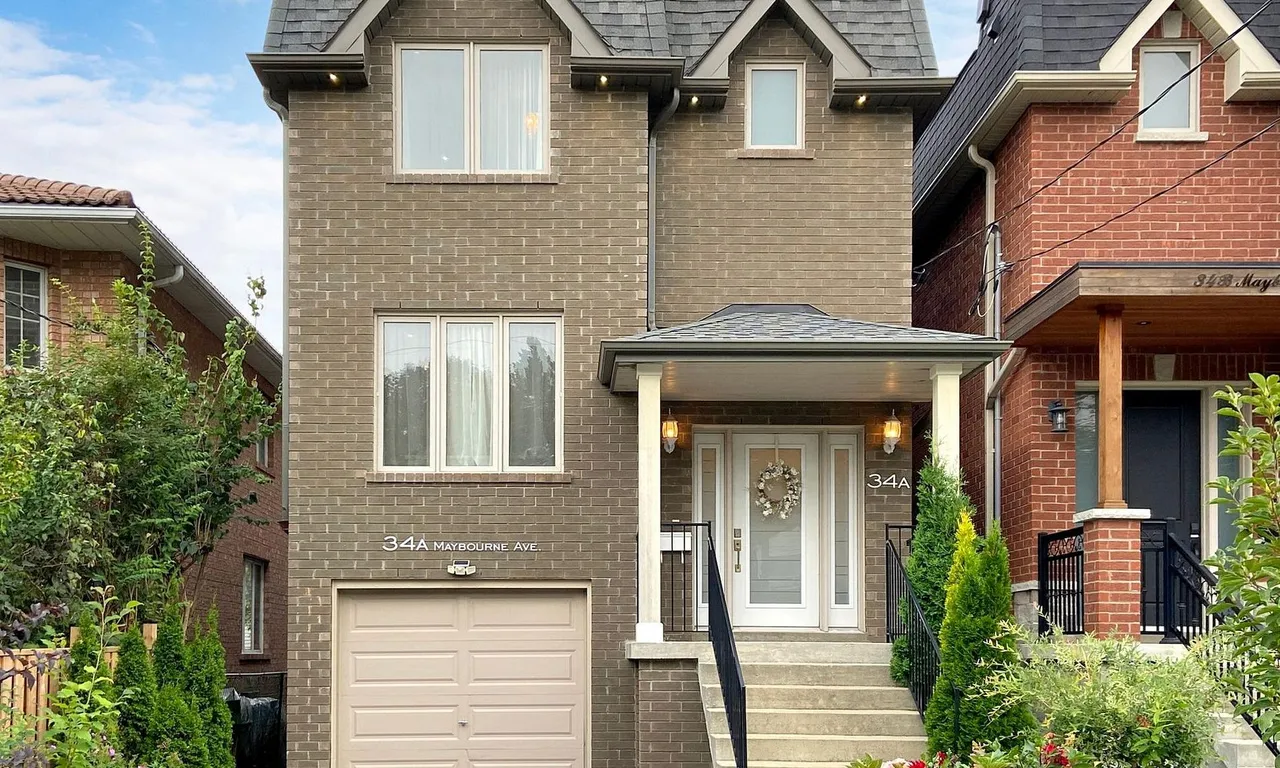 34A Maybourne Ave, Toronto, ON M1L 2V8