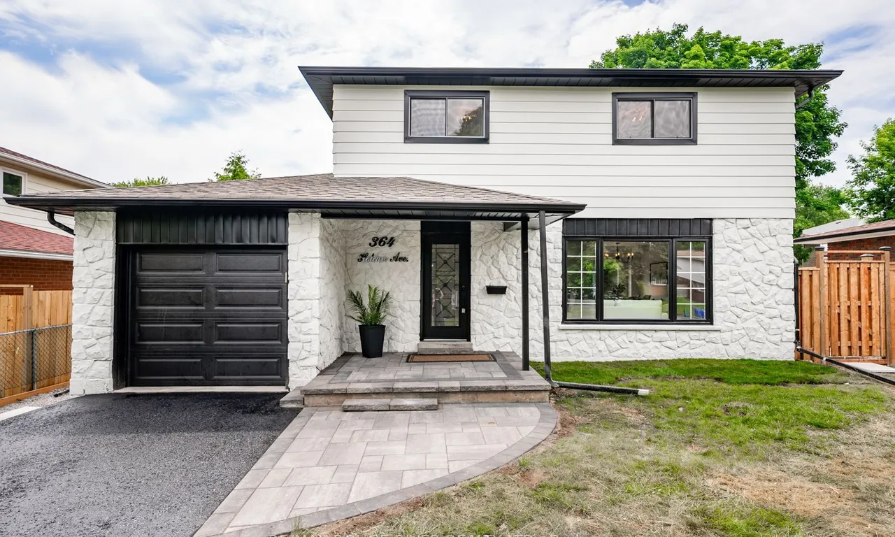364 Holcan Ave, Oshawa, ON L1G 5X4