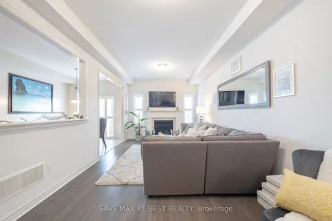 29 Jevons Dr, Ajax, ON L1Z 0T5