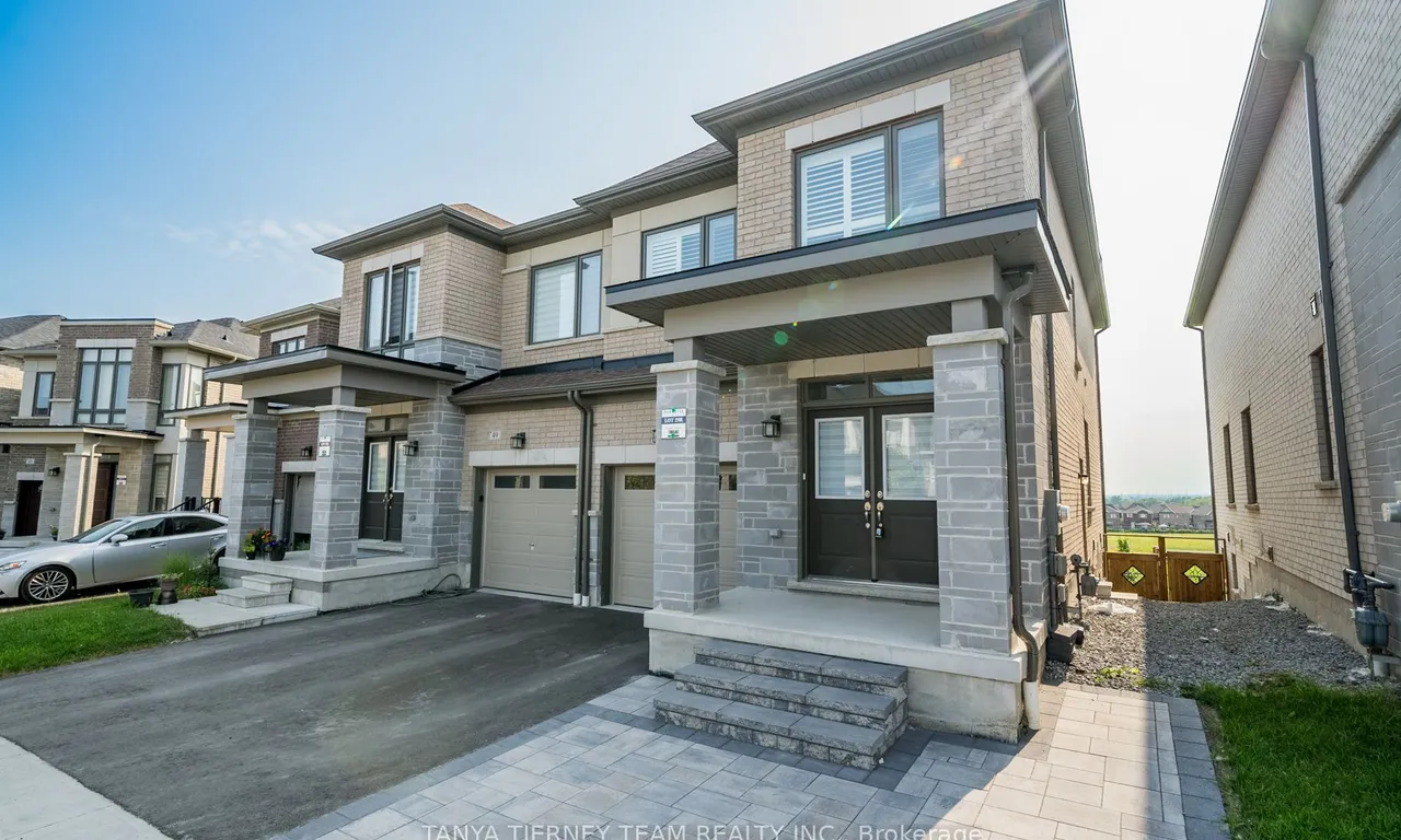 51 Conarty Cres, Whitby, ON L1P 0L4