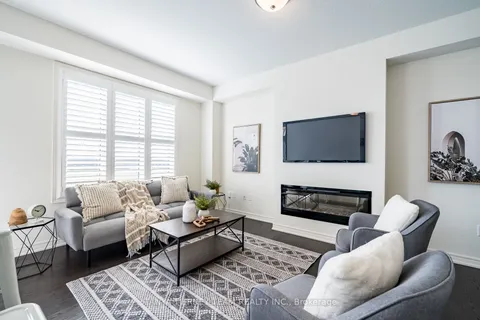51 Conarty Cres, Whitby, ON L1P 0L4
