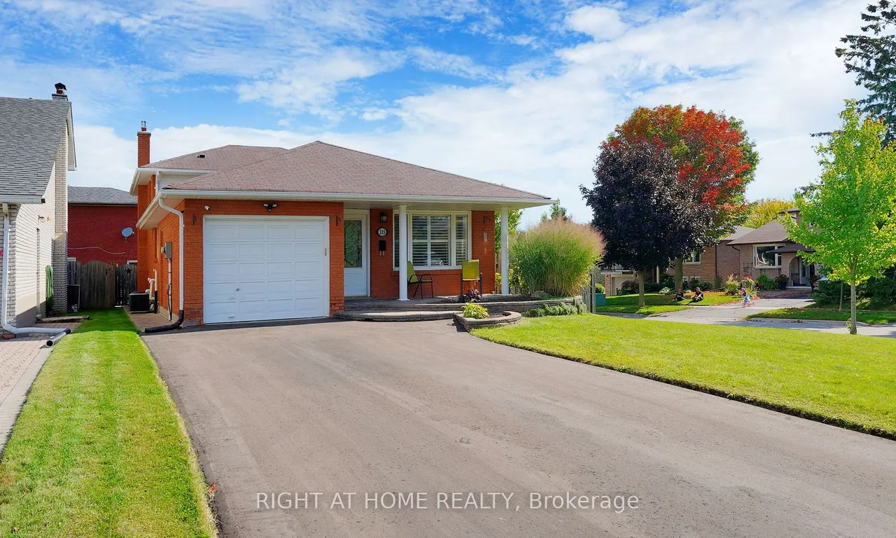 335 Preston Dr, Oshawa, ON L1J 6Y6