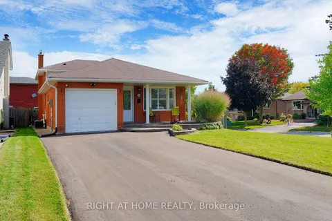 335 Preston Dr, Oshawa, ON L1J 6Y6