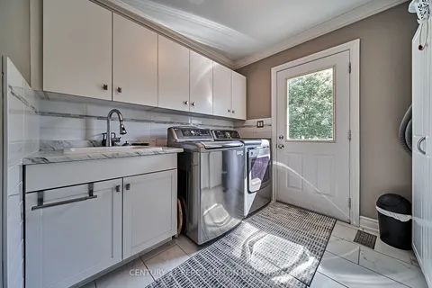 7595 Duffs Rd, Whitby, ON L1M 1Z8
