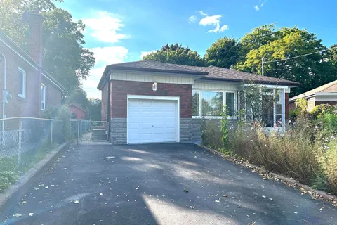 34 Wortham Dr, Toronto, ON M1G 1W4