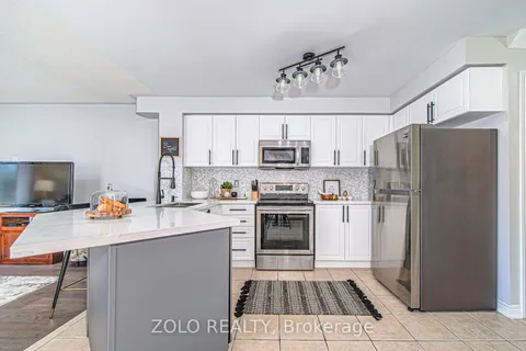 20 Whitefoot Cres, Ajax, ON L1Z 2E1