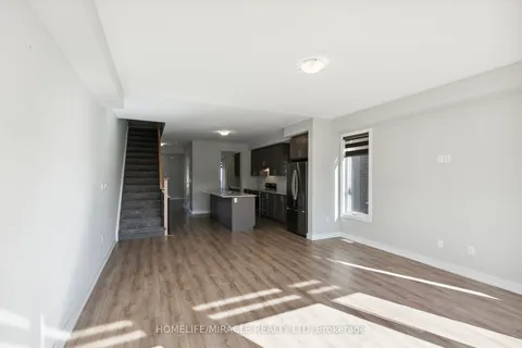 27 Assunta Lane, Clarington, ON L1C 0E1