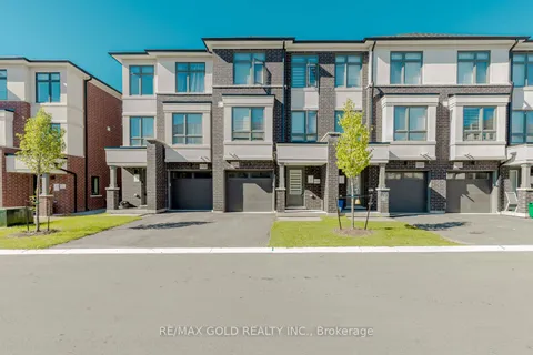 1318 Bradenton Path, Oshawa, ON L1K 1A9