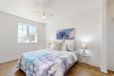 45 Freeport Dr, Toronto, ON M1C 5G1