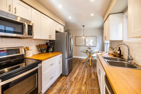 868 Crowells St, Oshawa, ON L1K 1X8