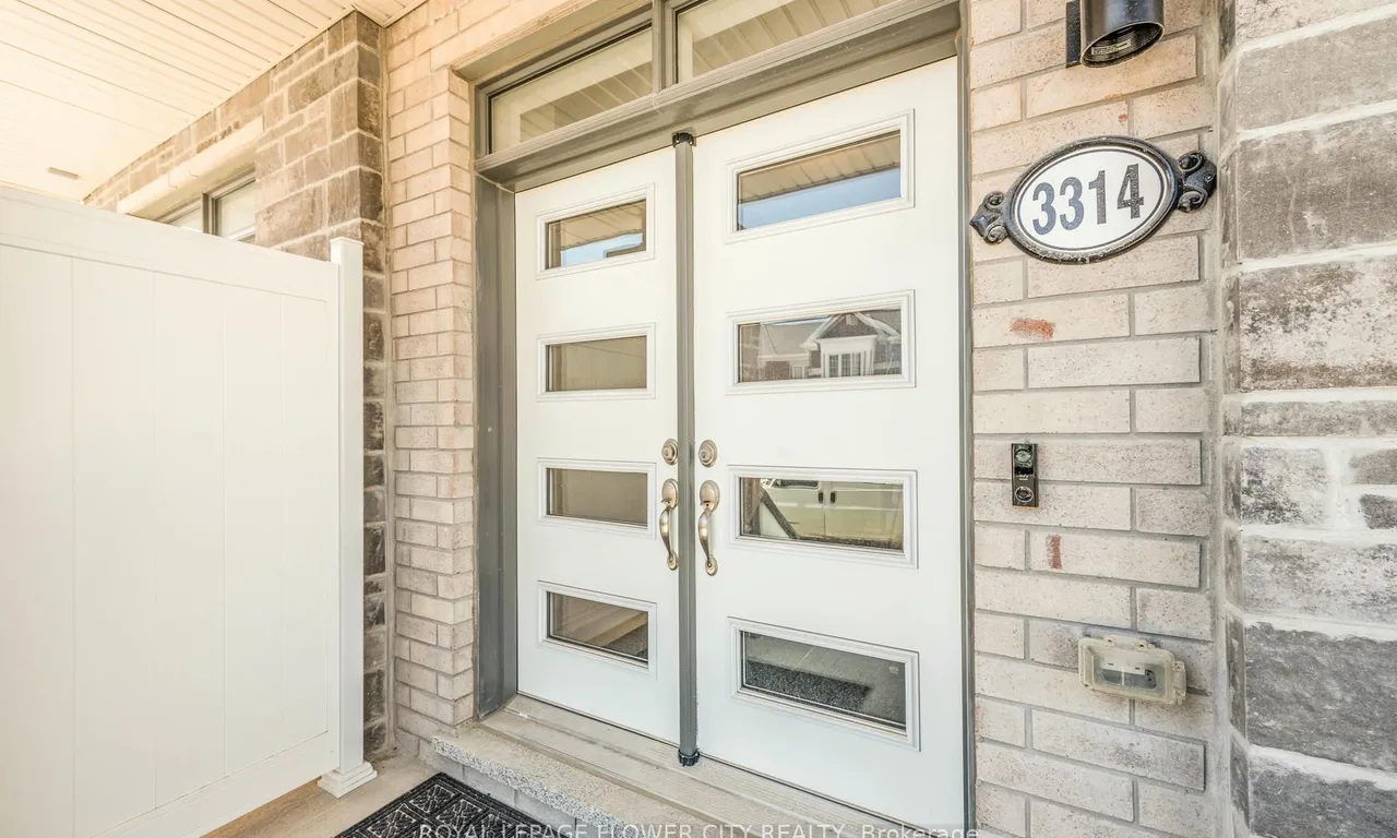 3314 Thunderbird Prom, Pickering, ON L0H 1J0