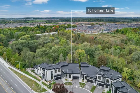 10 Tidmarsh Lane, Ajax, ON L1T 4S1