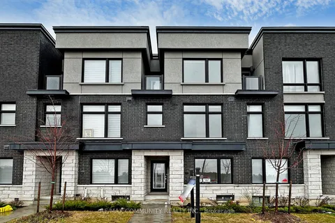 2622 Castlegate Crossing, Pickering, ON L1X 0H9