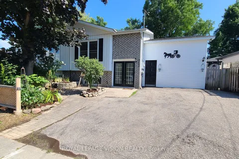 303 Beech St, Whitby, ON L1N 3B3