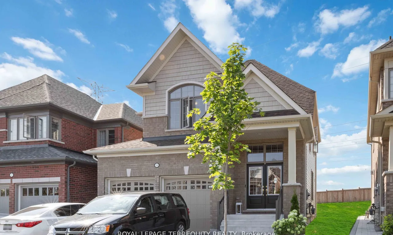 316 Windfields Farm Dr, Oshawa, ON L1L 0M3