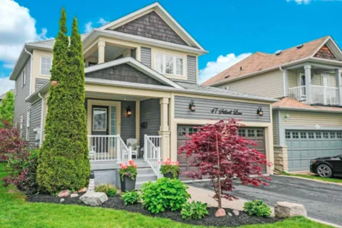 47 Stillwell Lane, Clarington, ON L1B 1R4