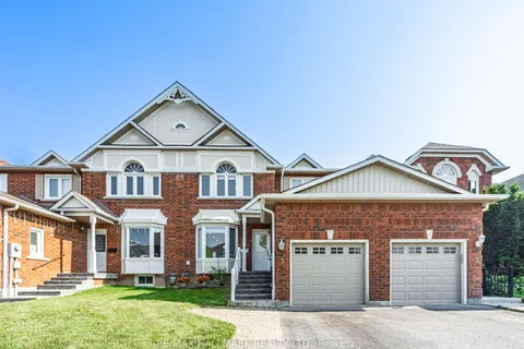 5 Gill Cres, Ajax, ON L1T 3Y9