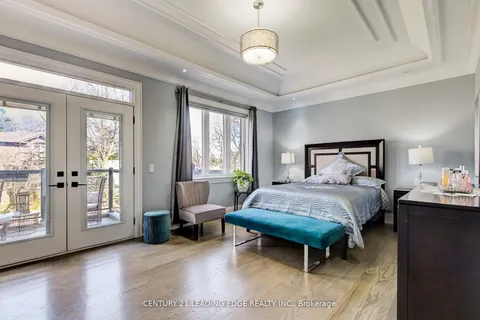 39 Gradwell Dr, Toronto, ON M1M 2N1