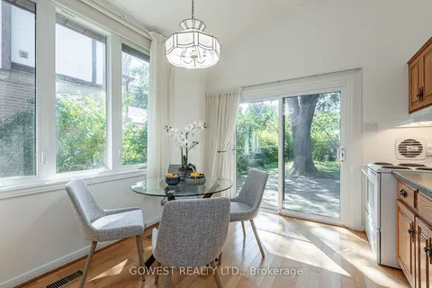26 Peking Rd, Toronto, ON M1J 2X4
