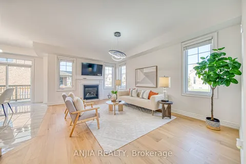 160 William Fair Dr, Clarington, ON L1C 3K2