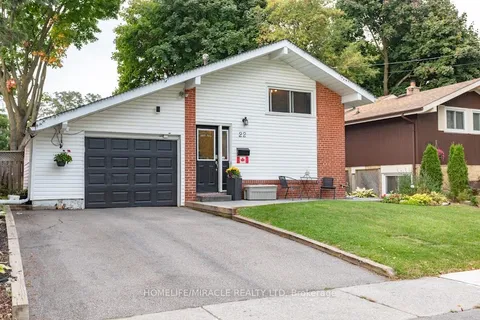 22 Botany Hill Rd, Toronto, ON M1G 3K3