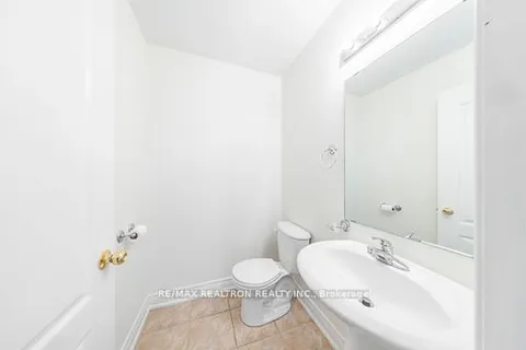 15 Galea Dr, Ajax, ON L1Z 0J7