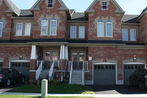 1183 KETTERING Dr, Oshawa, ON L1K 1A6