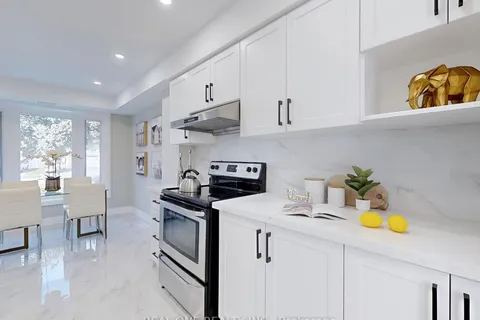 83 Glen Springs Dr, Toronto, ON M1W 1X7