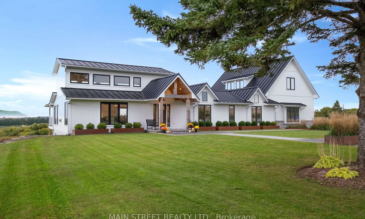 6346 Clemens Rd, Clarington, ON L1C 5R3