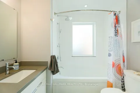 198 Lawlor Ave, Toronto, ON M4E 3M1