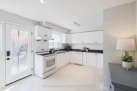 39 Aldergrove Ave, Toronto, ON M4C 1B3