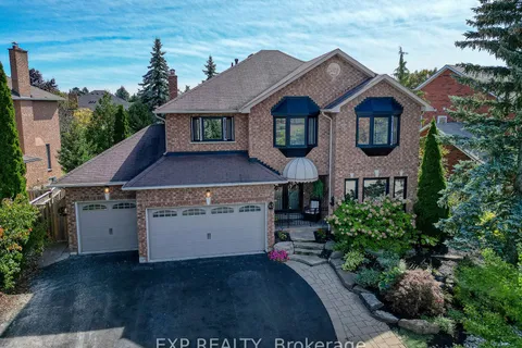63 Kilbride Dr, Whitby, ON L1R 2B5