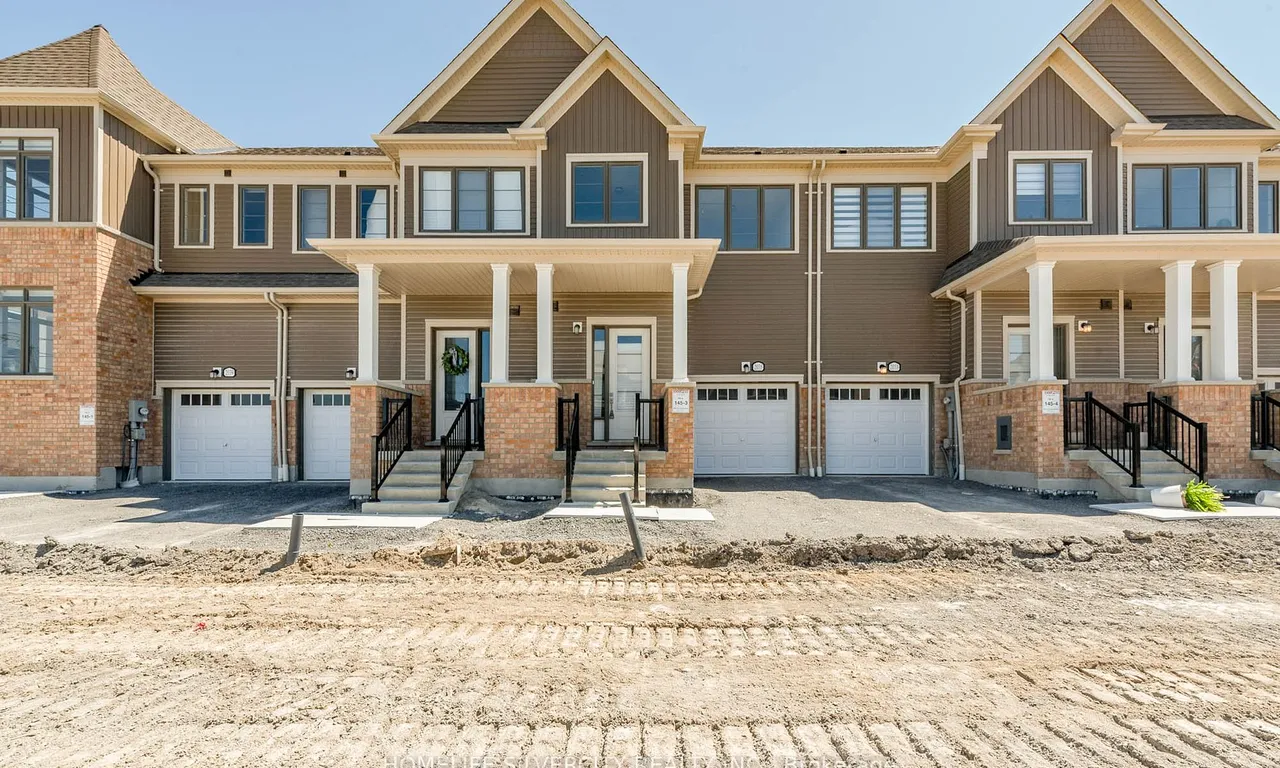 2035 Verne Bowen Dr, Oshawa, ON L1L 0S1