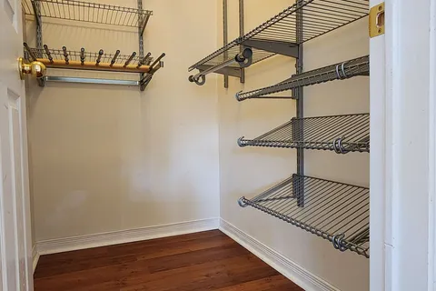 285 Burk St, Oshawa, ON L1J 4C5