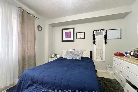 1775 Valley Farm Rd, Pickering, ON L1V 7J9