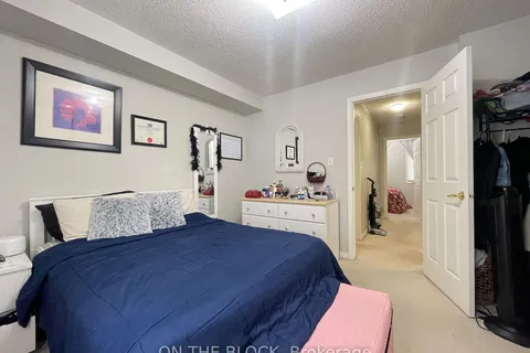 1775 Valley Farm Rd, Pickering, ON L1V 7J9