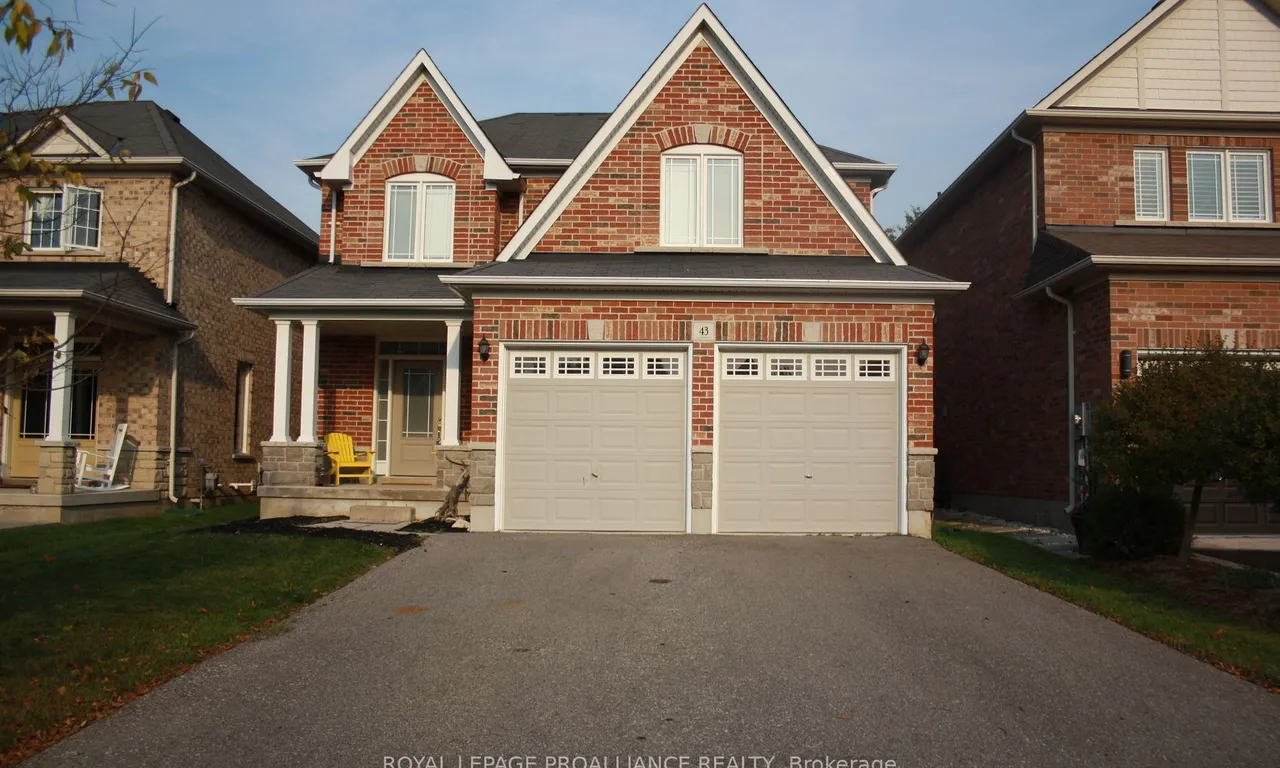 43 Vivian Dr, Clarington, ON L1E 0C3