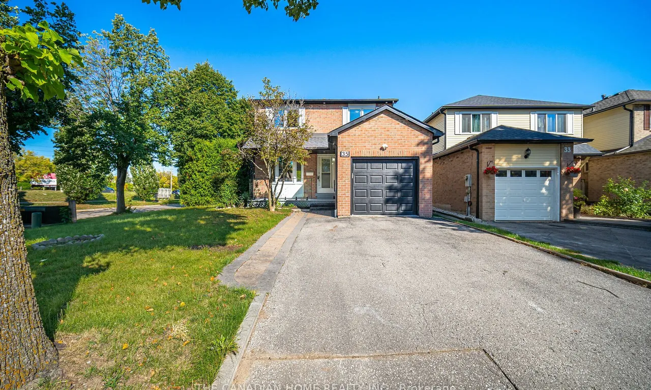 35 GILMOUR Dr, Ajax, ON L1S 5J6