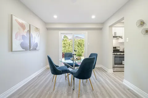 35 GILMOUR Dr, Ajax, ON L1S 5J6