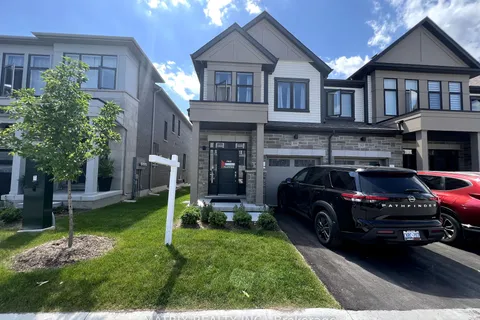 304 Okanagan Path, Oshawa, ON L1H 6T6