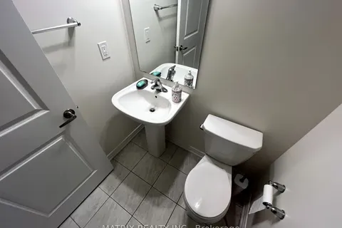 304 Okanagan Path, Oshawa, ON L1H 6T6