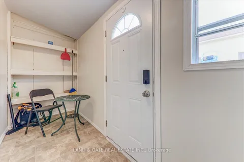 55 Elgin St, Oshawa, ON L1G 1S9