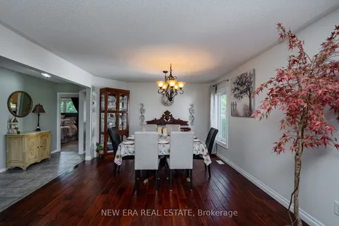 1916 Edenwood Dr, Oshawa, ON L1G 7Y2