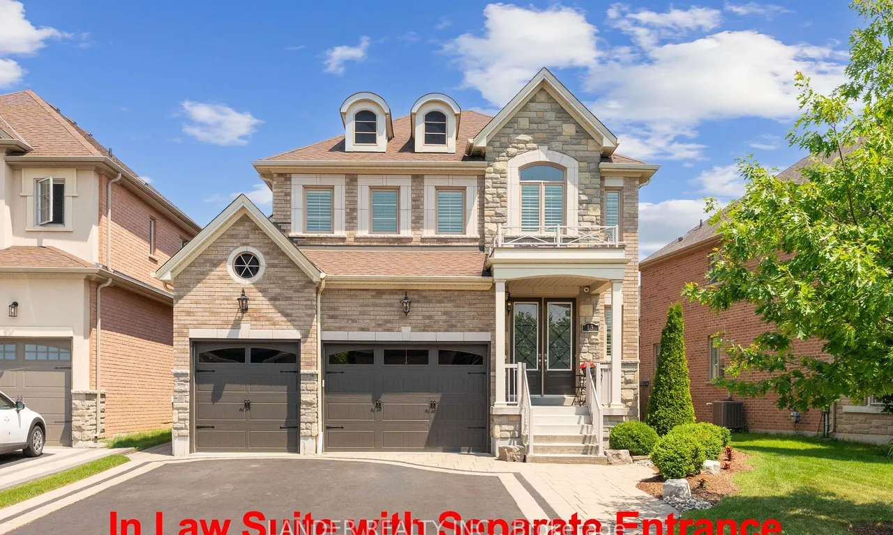13 Coach Cres, Whitby, ON L1R 0K8