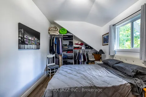 264 Mary St, Scugog, ON L9L 1B7