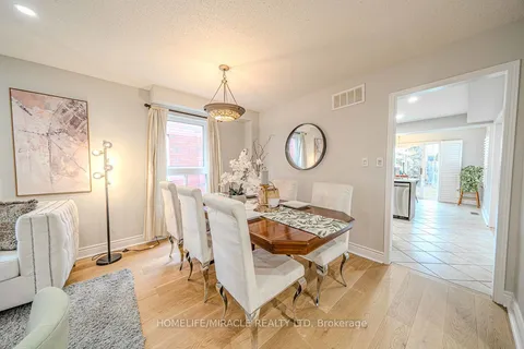47 Gabrielle Cres, Whitby, ON L1R 3M5