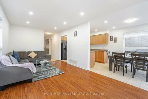 221 High St, Clarington, ON L1C 5G2